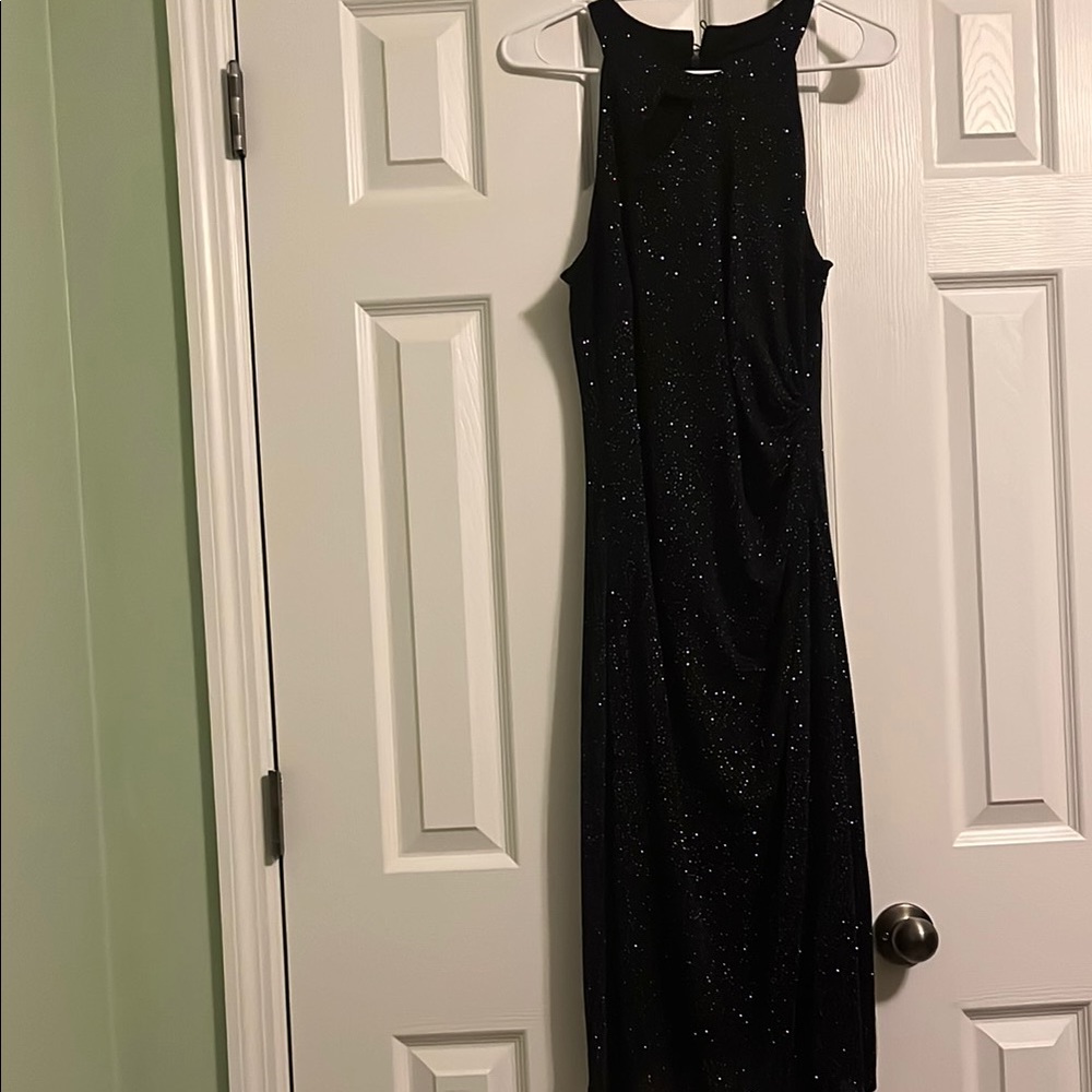 Elegant Black Sleeveless Dress